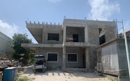 An Apartment House in a quiet residential area of Caye Caulker