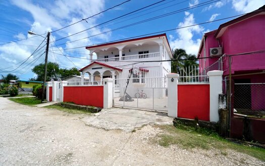 Spacious 3 Bed, 2 Bath Fully Furnished Home In St. Martin