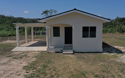 600 Sq. Ft. Home In Western Belize Unitedville Village